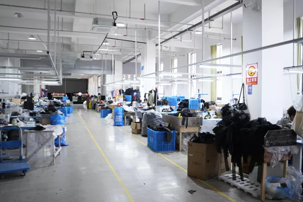 Tại sao nên chọn Giải pháp Mũ bảo hiểm toàn diện của chúng tôi: Đồ họa tùy chỉnh, Đóng gói & Lô hàng ổn định